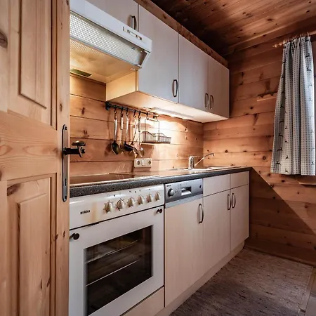 Holzknechthuette * Mayrhofen